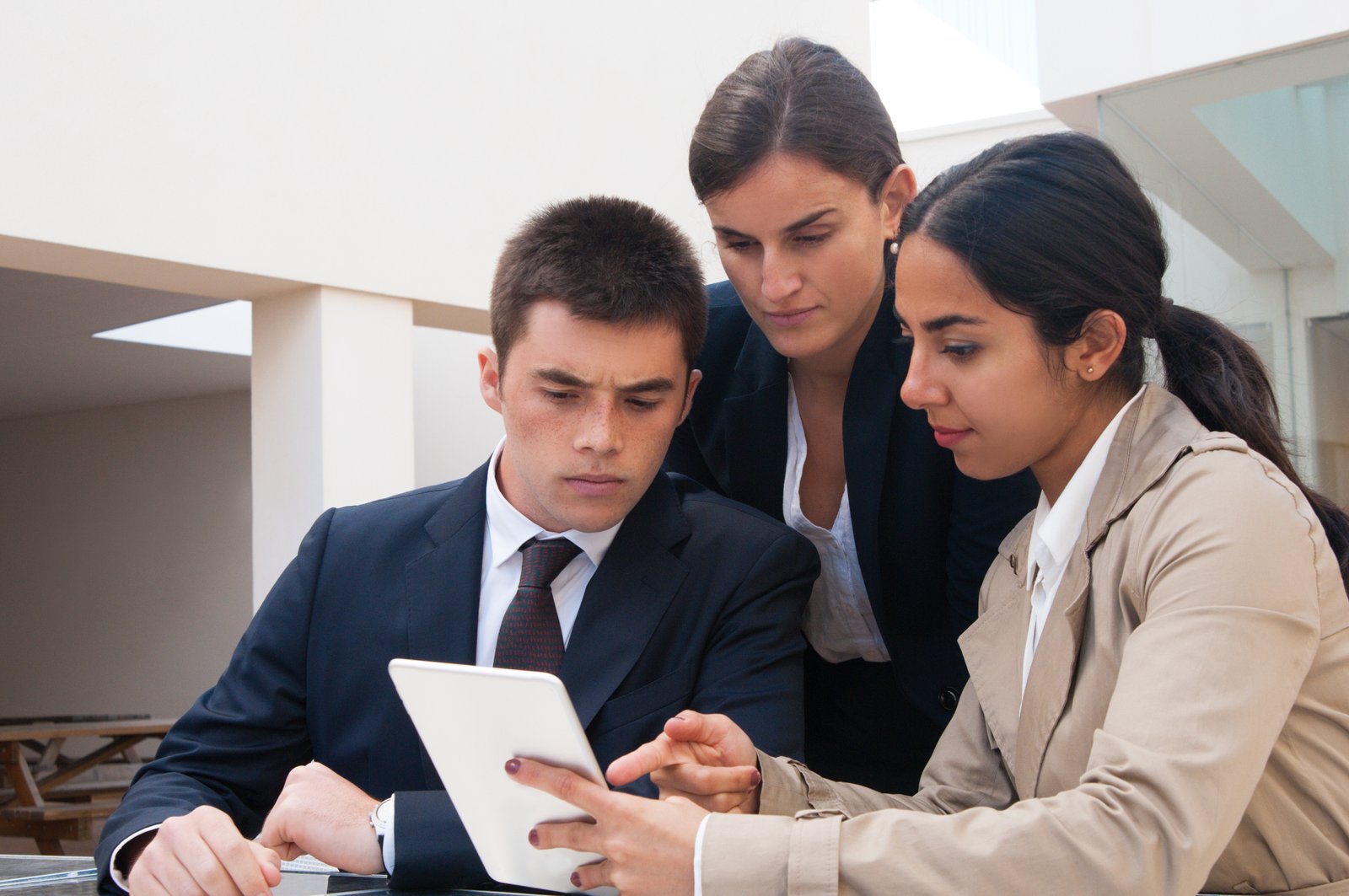 The wider SVD & Associates team working together